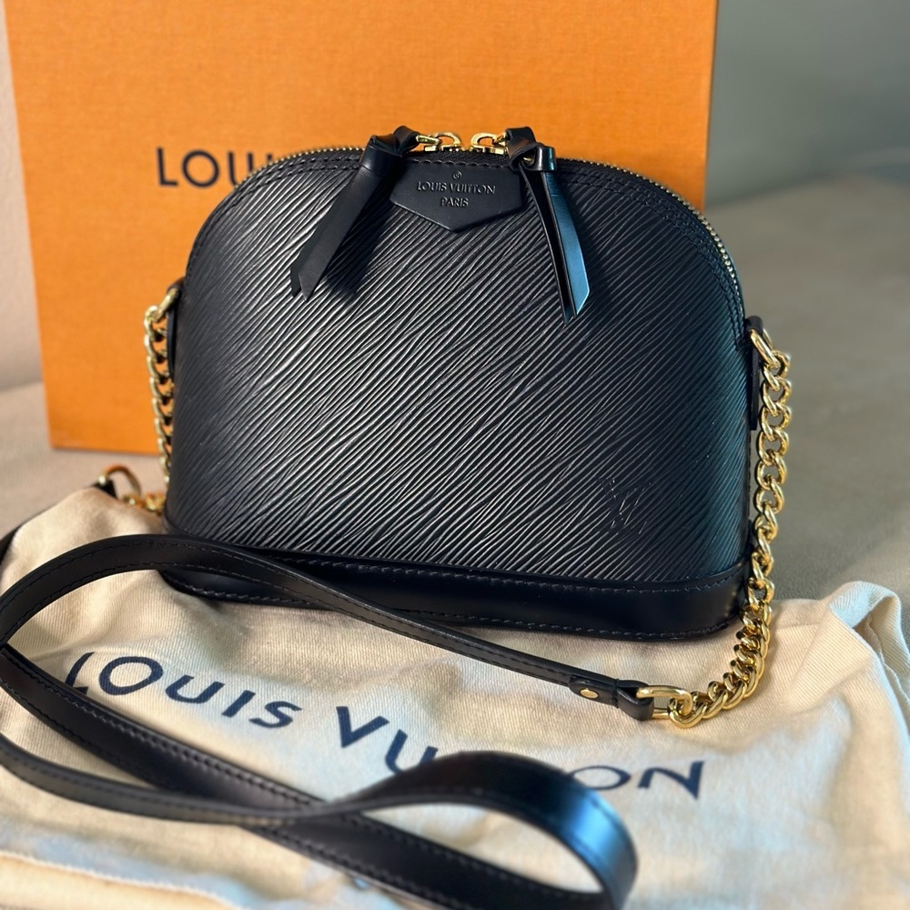 Louis Vuitton Alma Mini Epi
